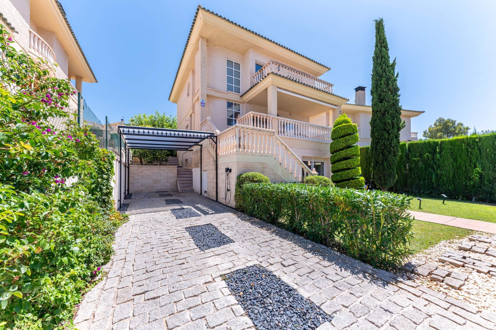 Reventa - Villa - Petrer - Comunidad valenciana