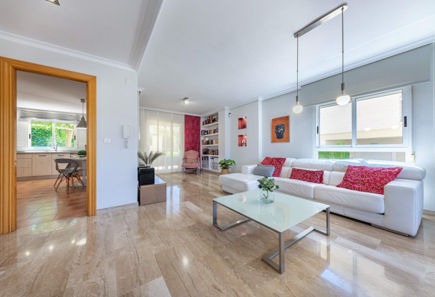 Reventa - Villa - Petrer - Comunidad valenciana