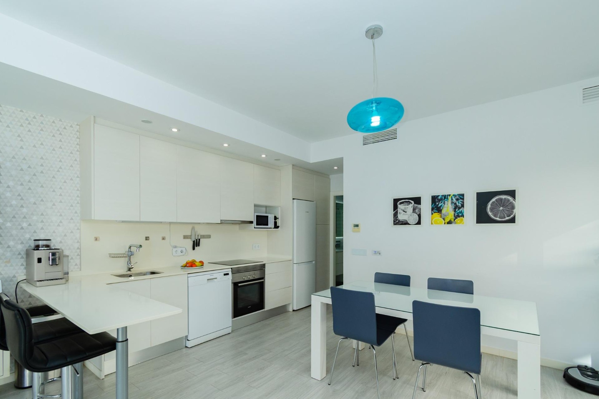 Reventa - Villa - Pilar de la Horadada - PILAR DE LA HORADADA