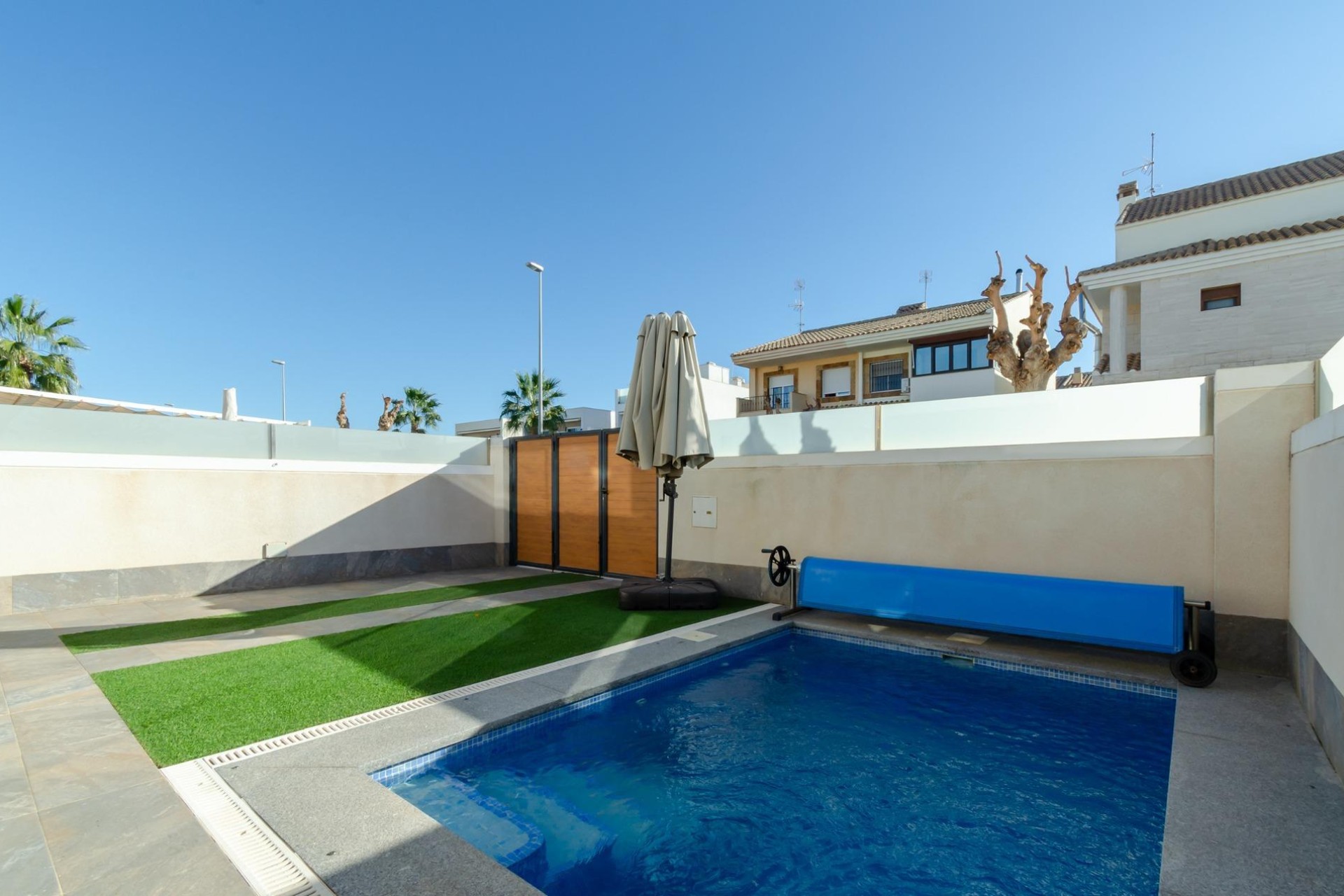 Reventa - Villa - Pilar de la Horadada - PILAR DE LA HORADADA