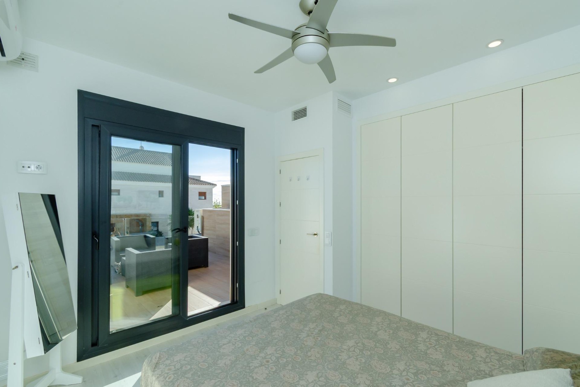 Reventa - Villa - Pilar de la Horadada - PILAR DE LA HORADADA