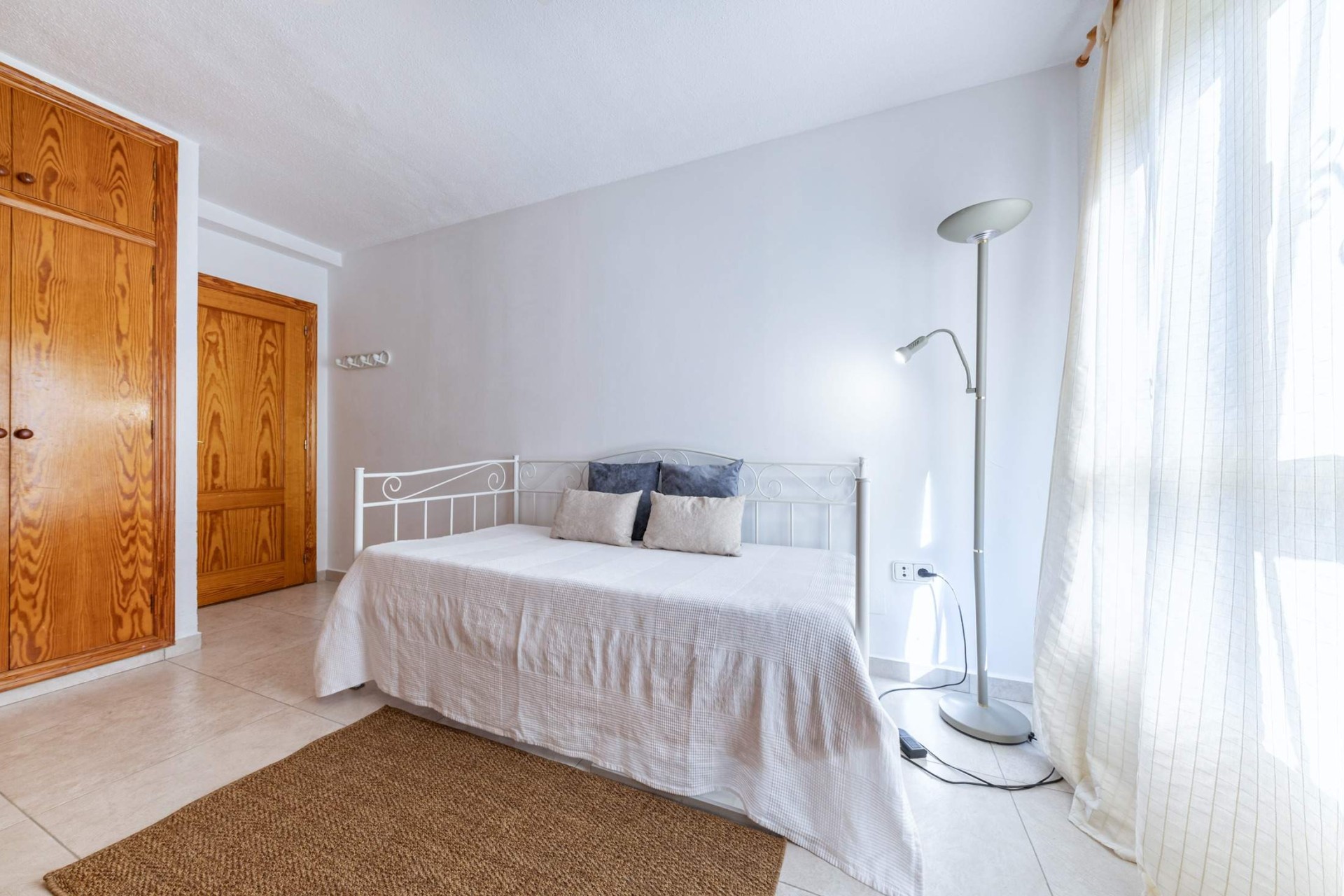 Reventa - Villa - San Juan Alicante - La Font