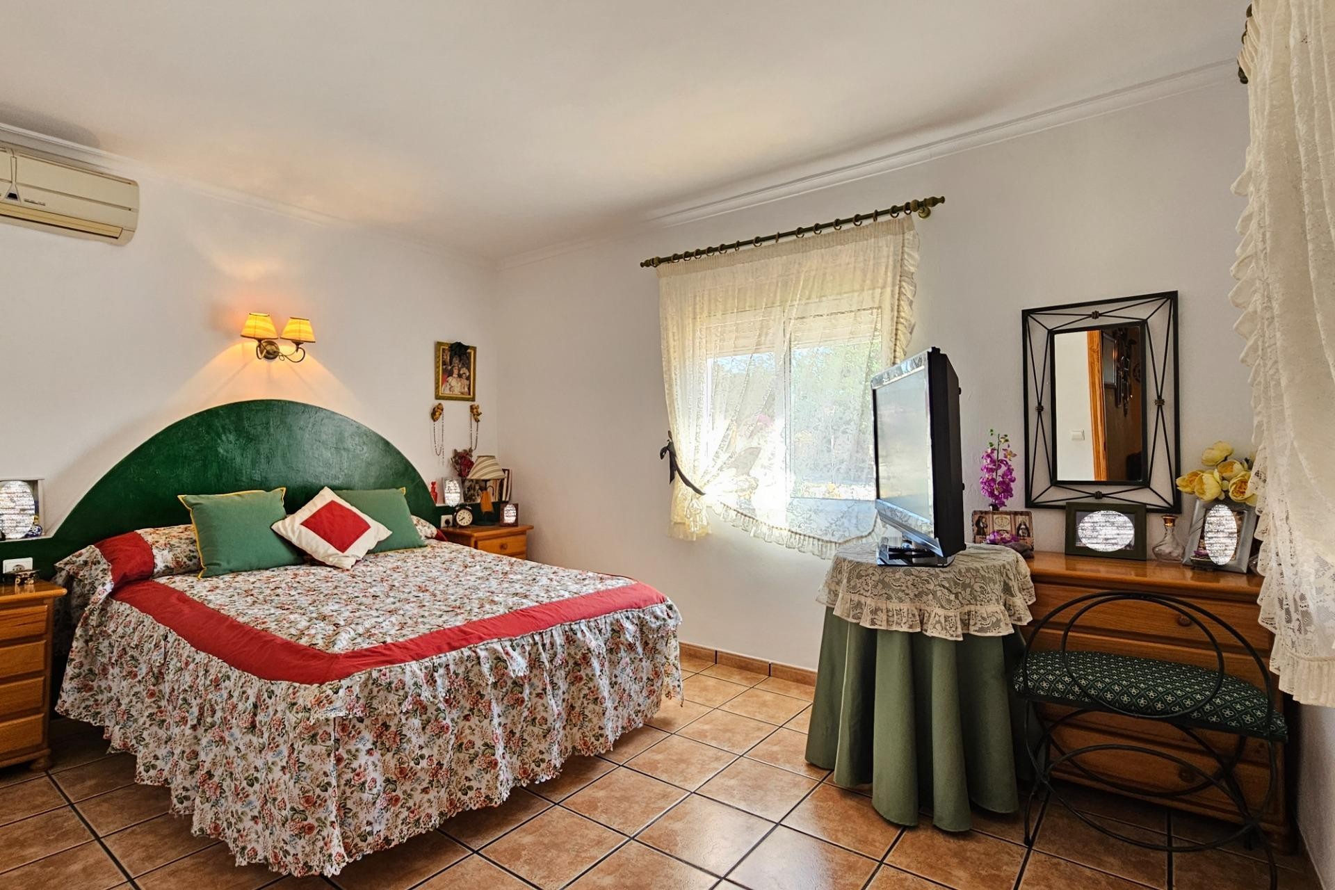 Reventa - Villa - San Vicente del Raspeig - Foncalent