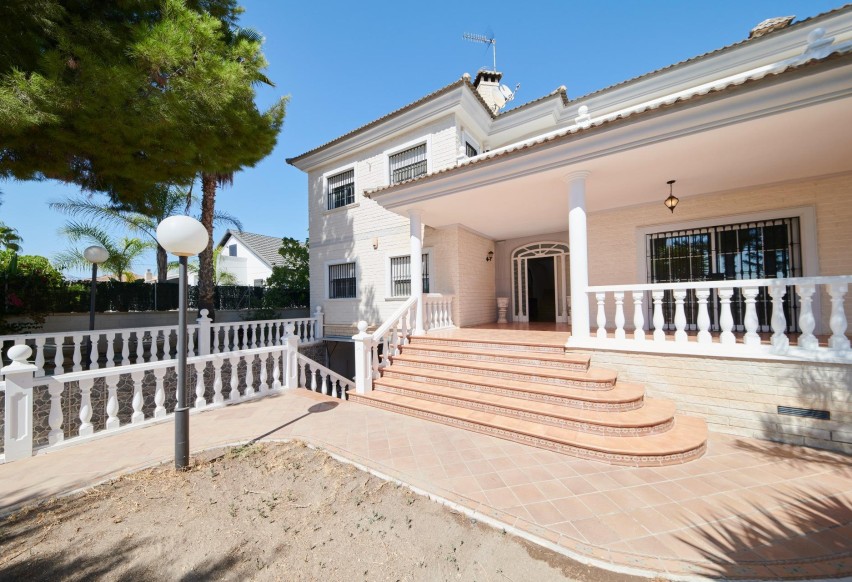 Reventa - Villa - San Vicente del Raspeig - Los Girasoles