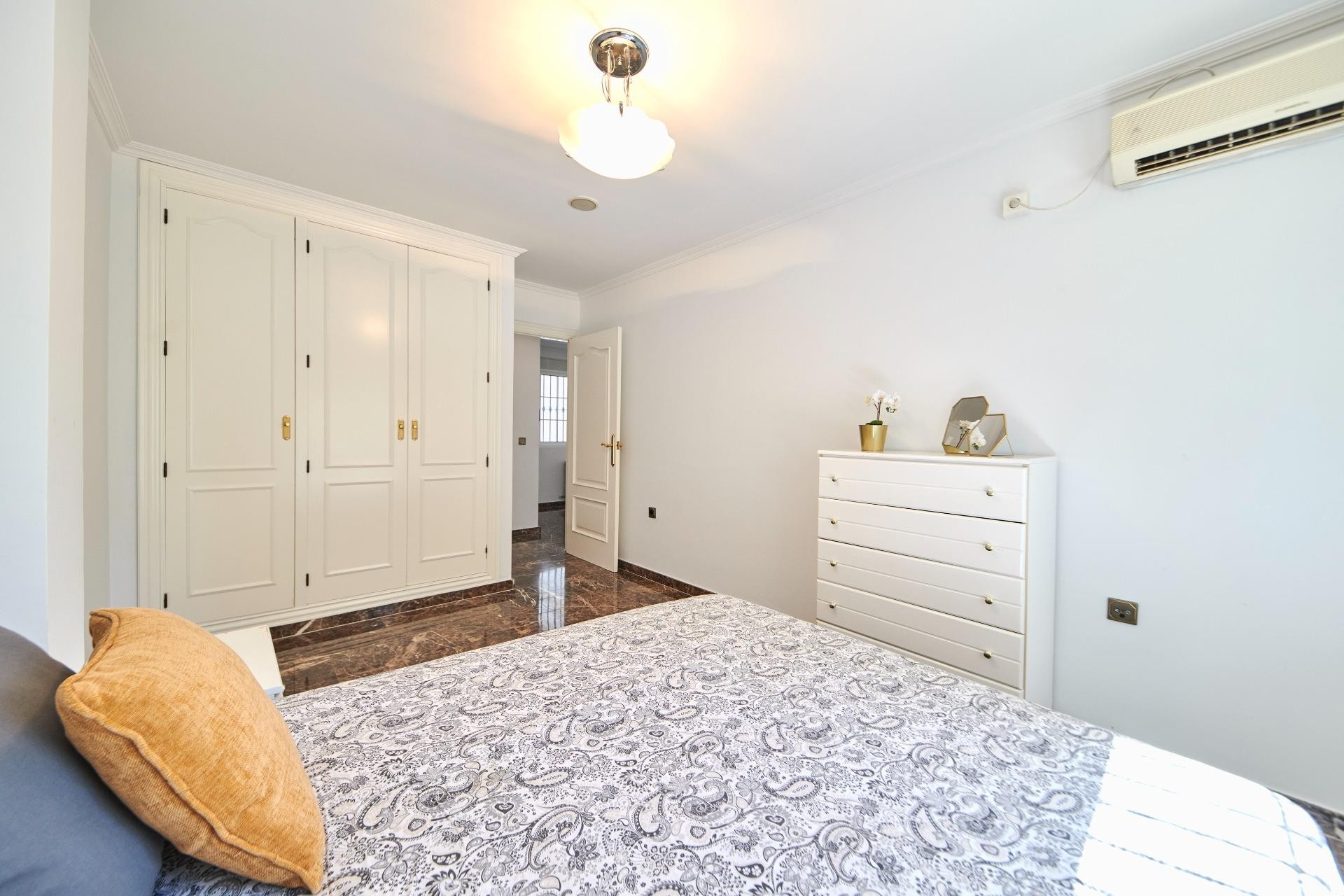 Reventa - Villa - San Vicente del Raspeig - Los Girasoles