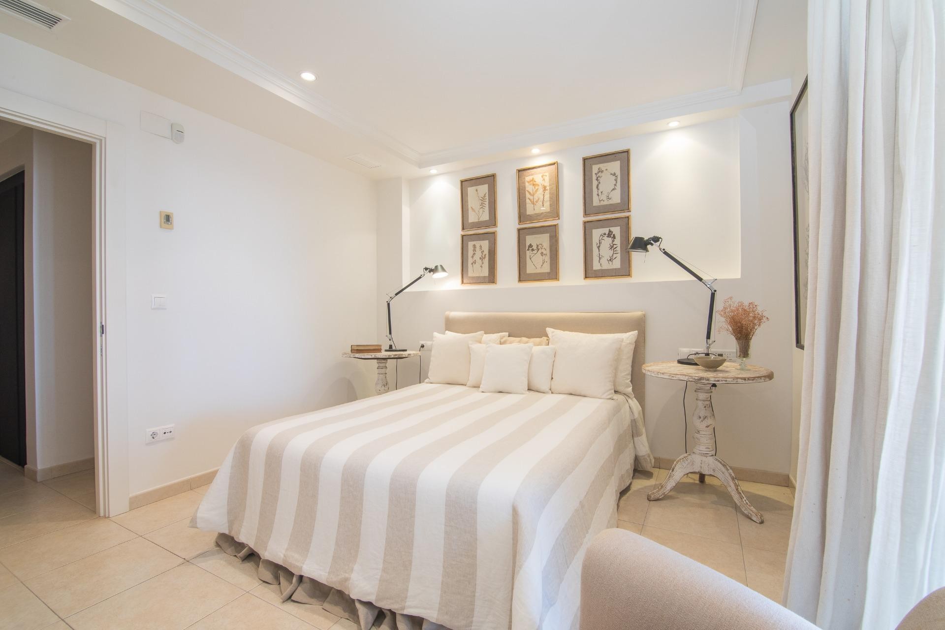 Reventa - Villa - Santa Pola - Santiago bernabeu