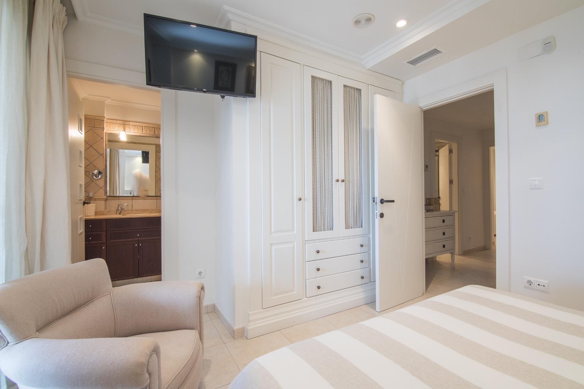 Reventa - Villa - Santa Pola - Santiago bernabeu
