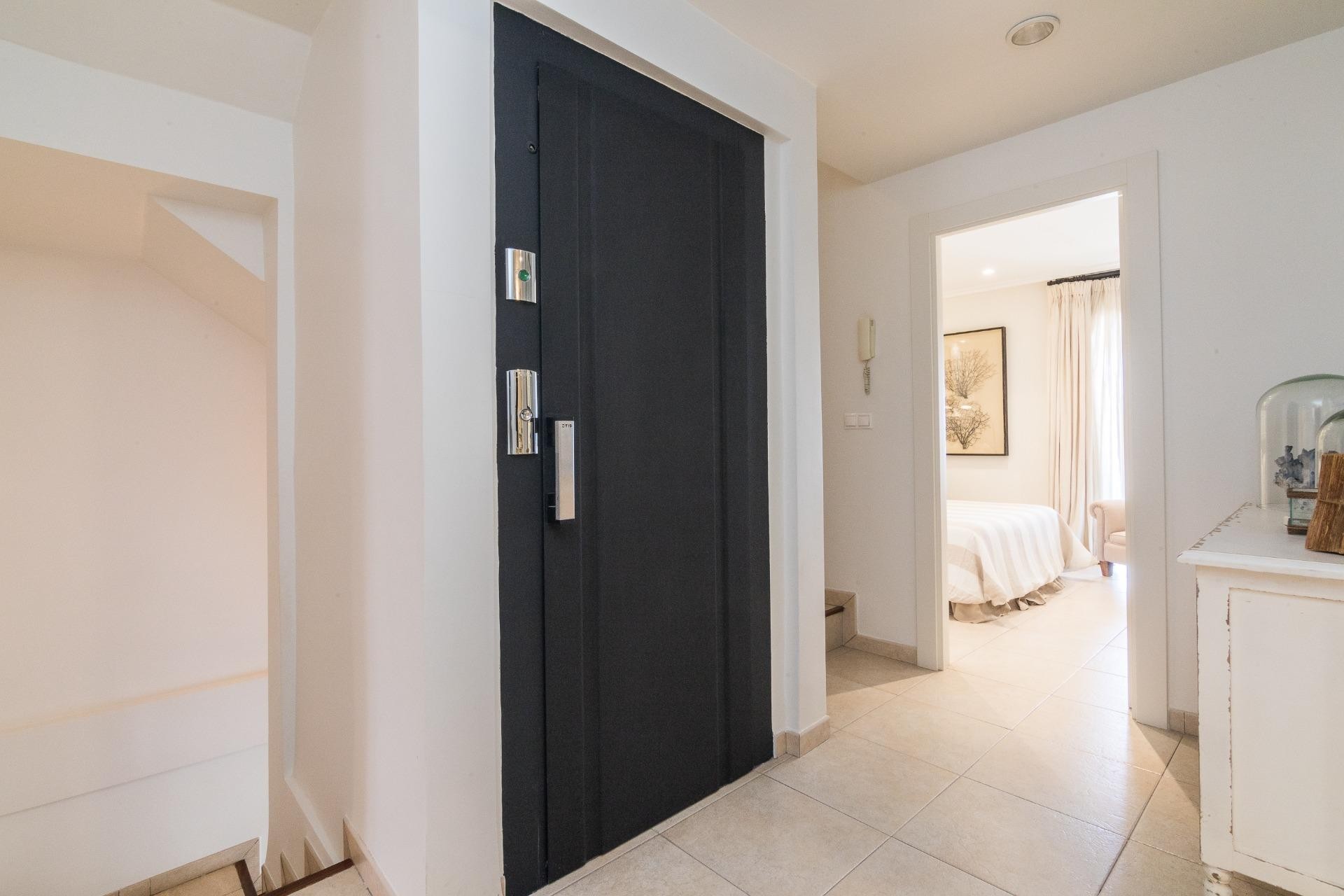 Reventa - Villa - Santa Pola - Santiago bernabeu