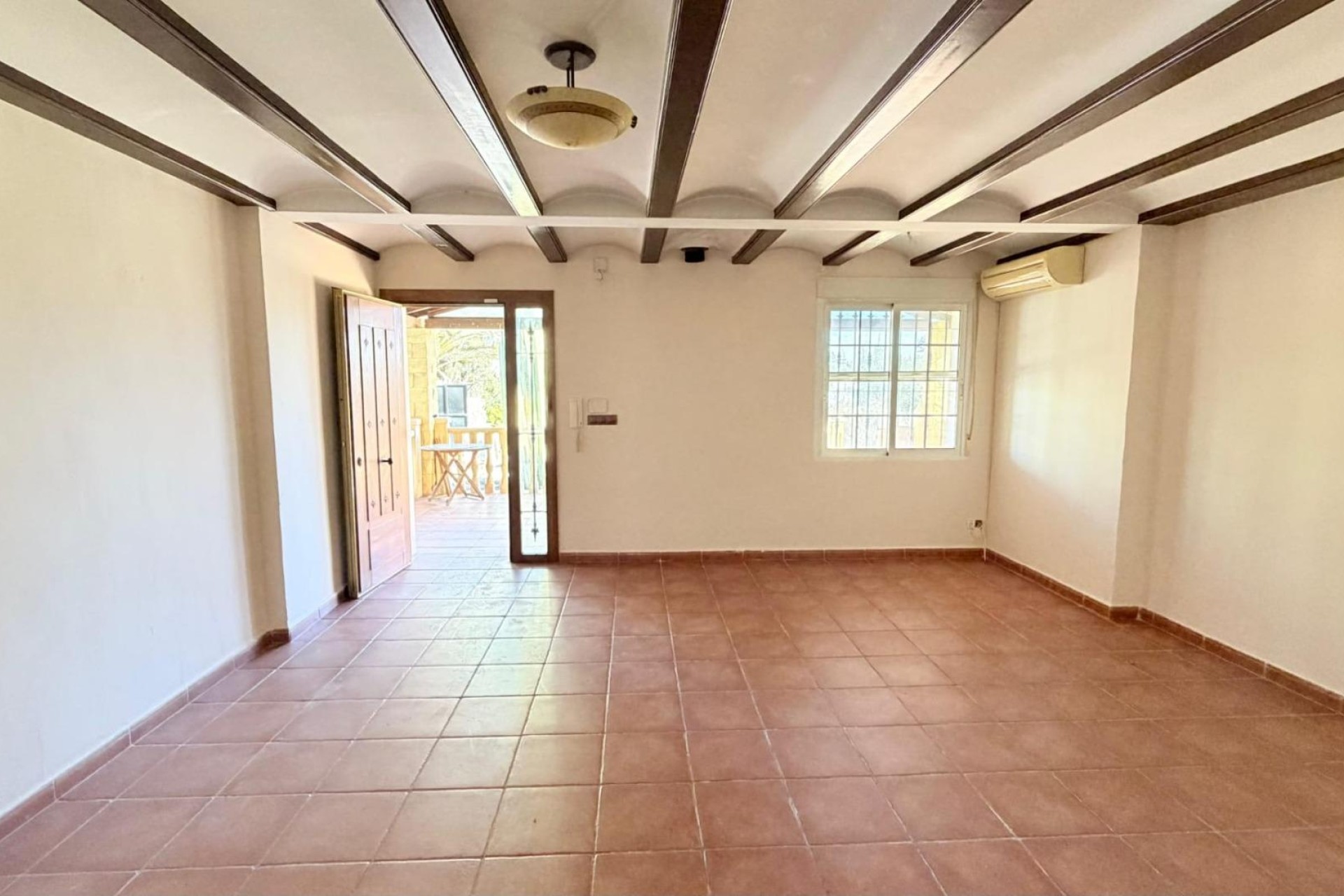Reventa - Villa - Torrellano - Camino altet