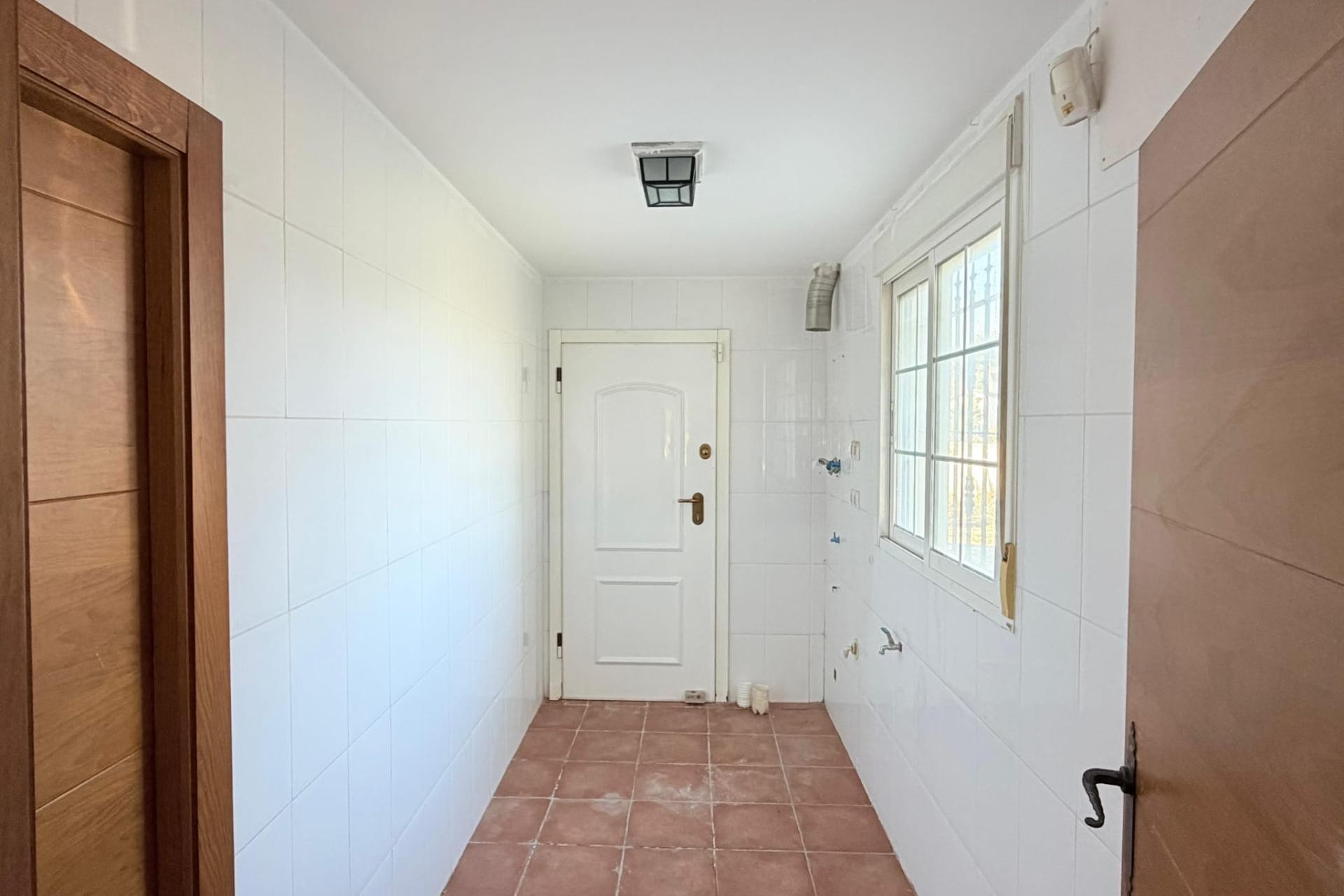 Reventa - Villa - Torrellano - Camino altet