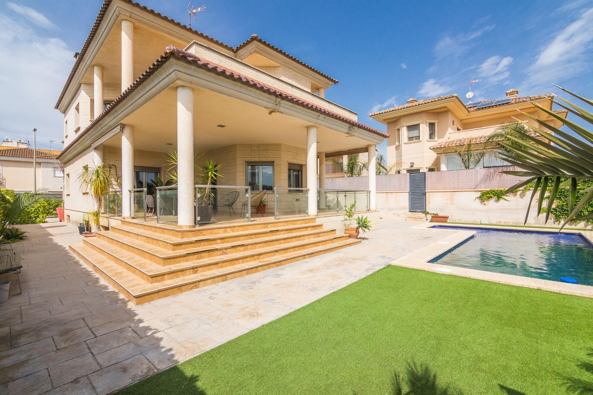 Reventa - Villa - Torrellano - Centro