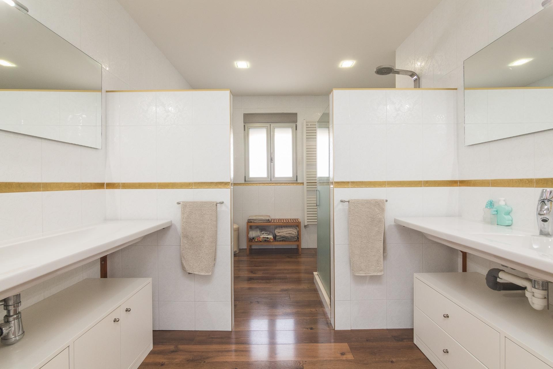 Reventa - Villa - Torrellano - Centro