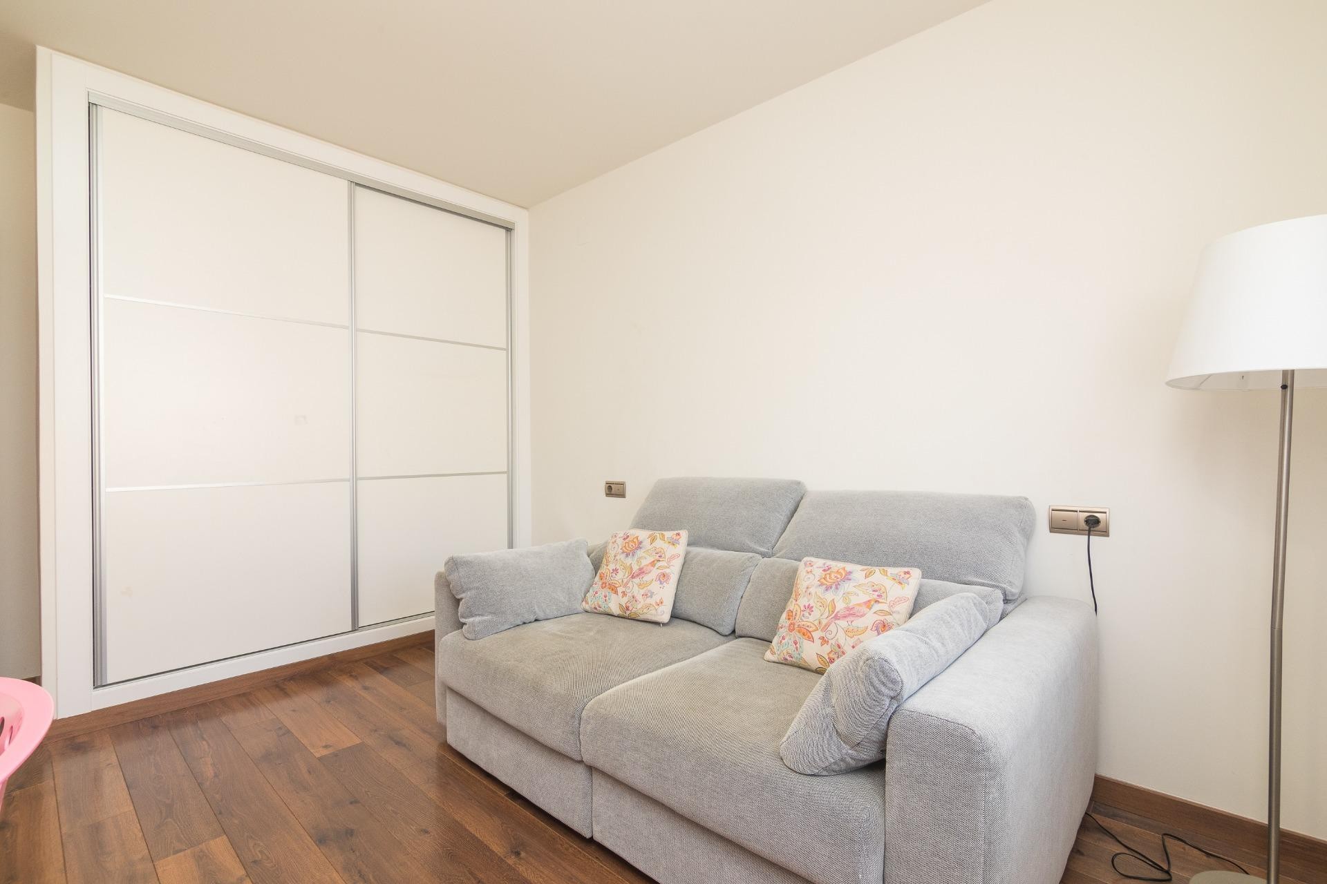 Reventa - Villa - Torrellano - Centro