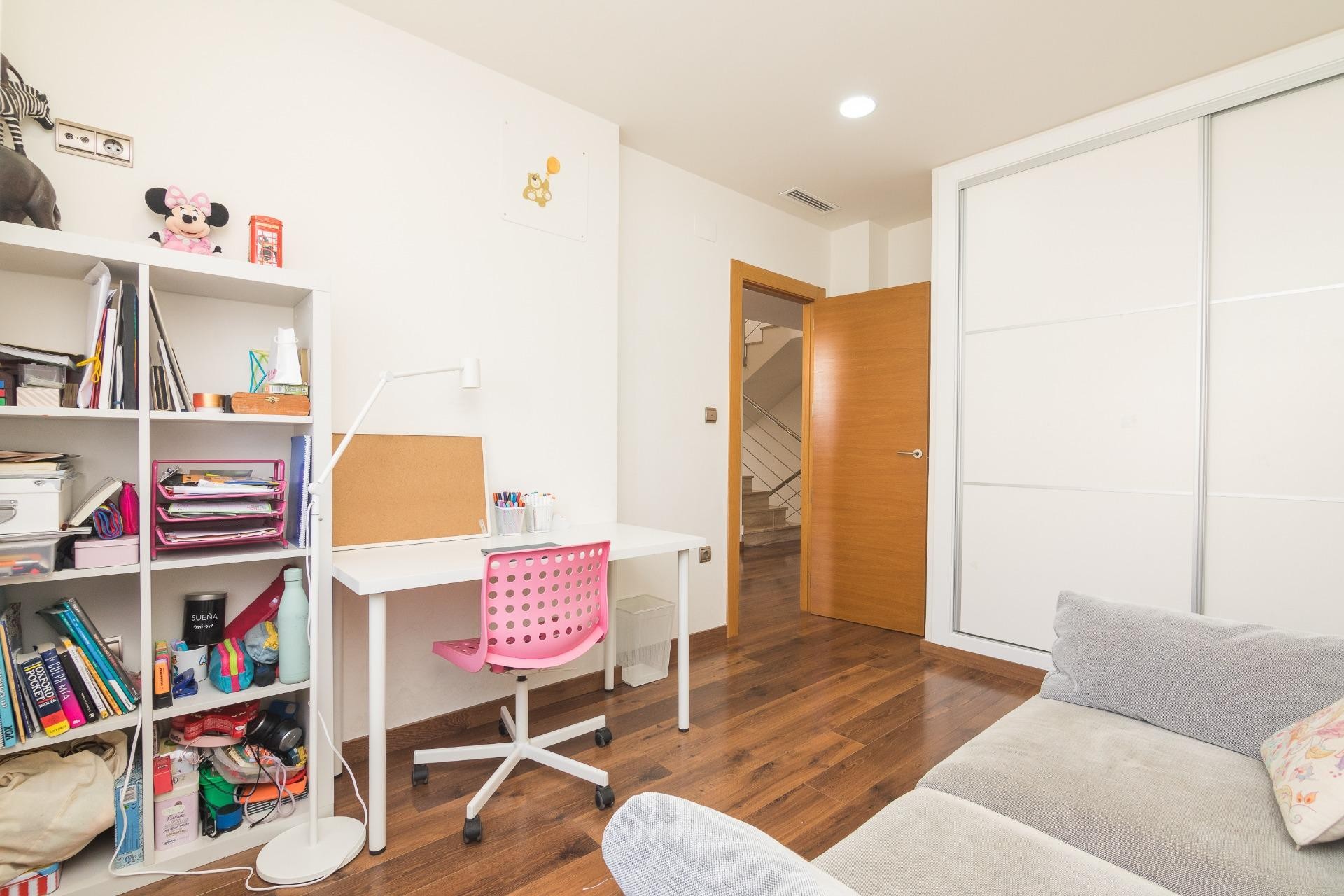 Reventa - Villa - Torrellano - Centro