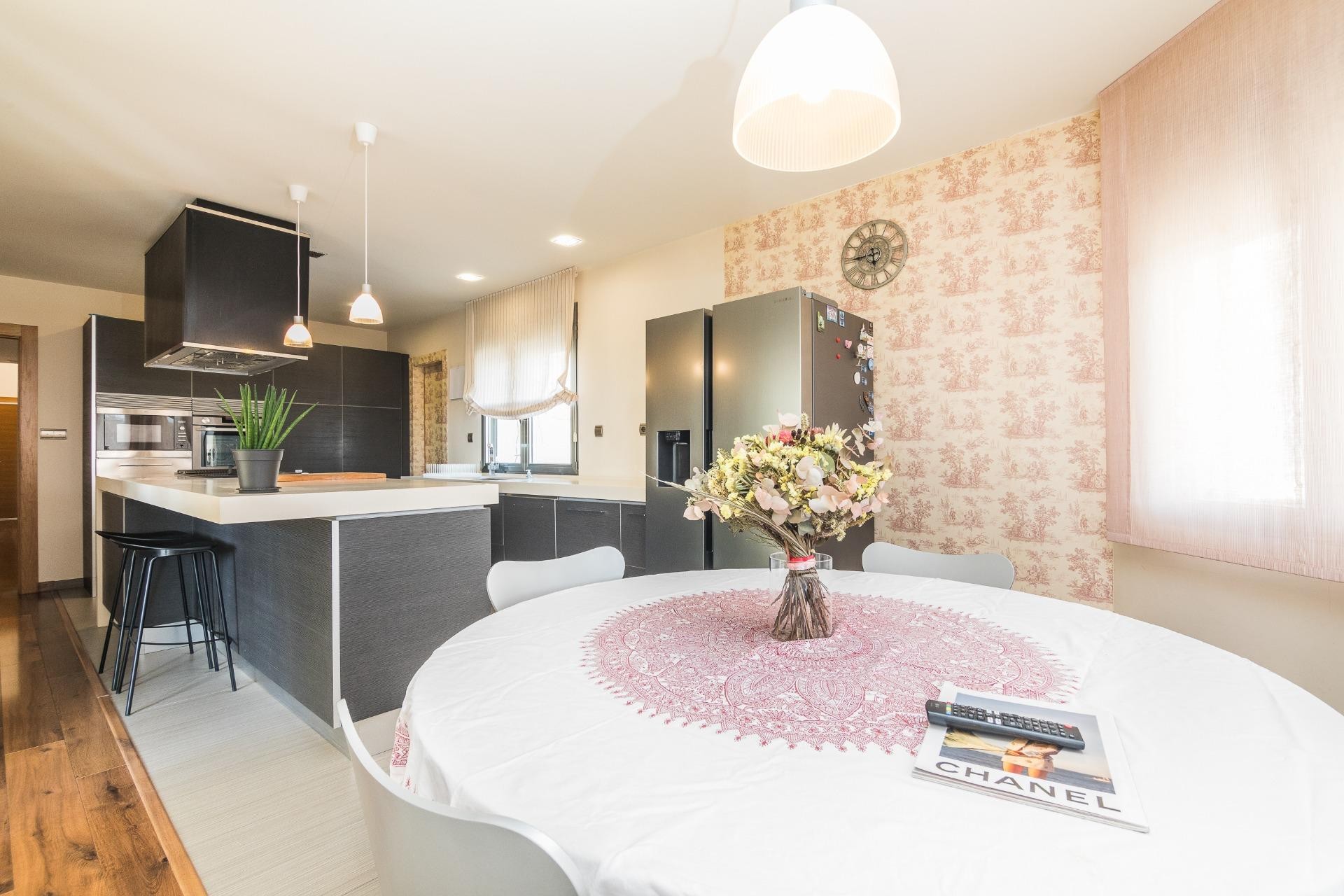 Reventa - Villa - Torrellano - Centro