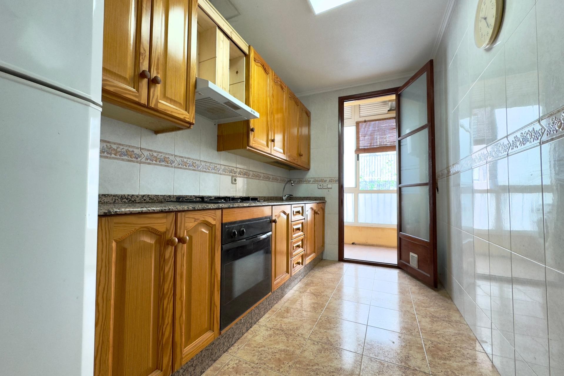 Revente - Apartment - Elche - Asilo - Pisos Azules