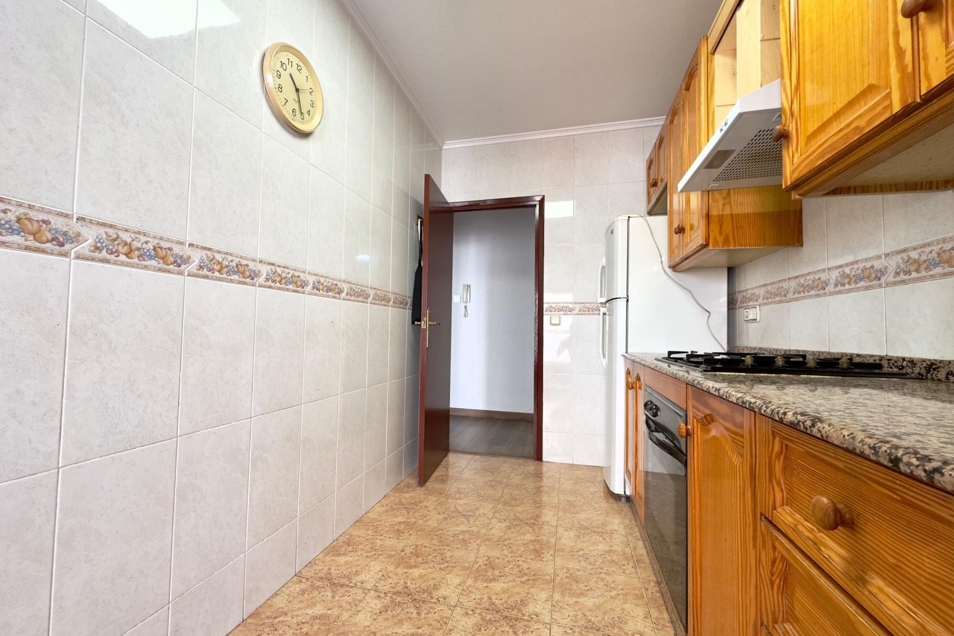 Revente - Apartment - Elche - Asilo - Pisos Azules