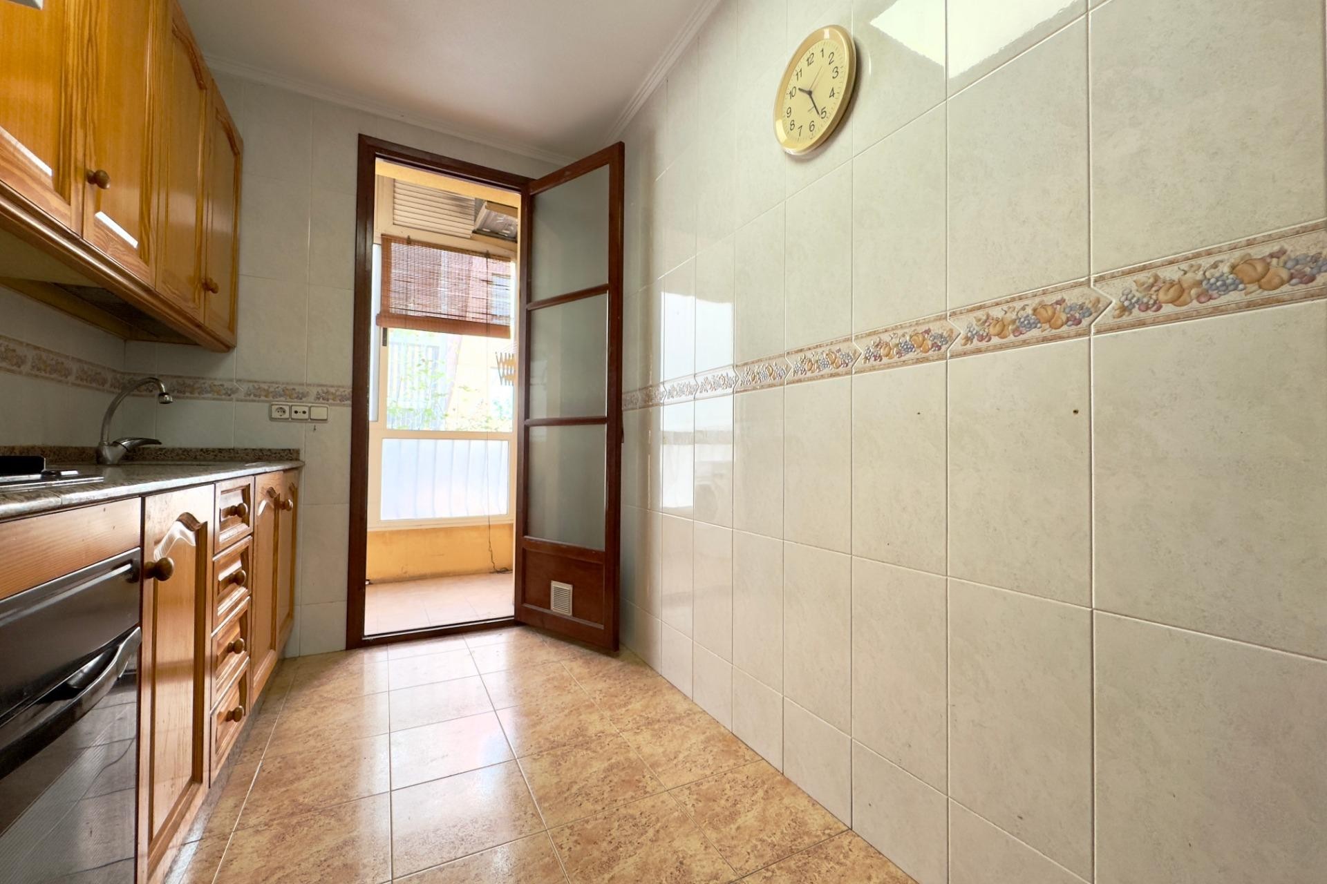 Revente - Apartment - Elche - Asilo - Pisos Azules