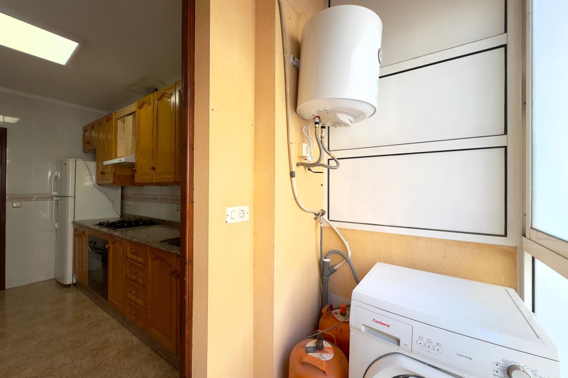 Revente - Apartment - Elche - Asilo - Pisos Azules