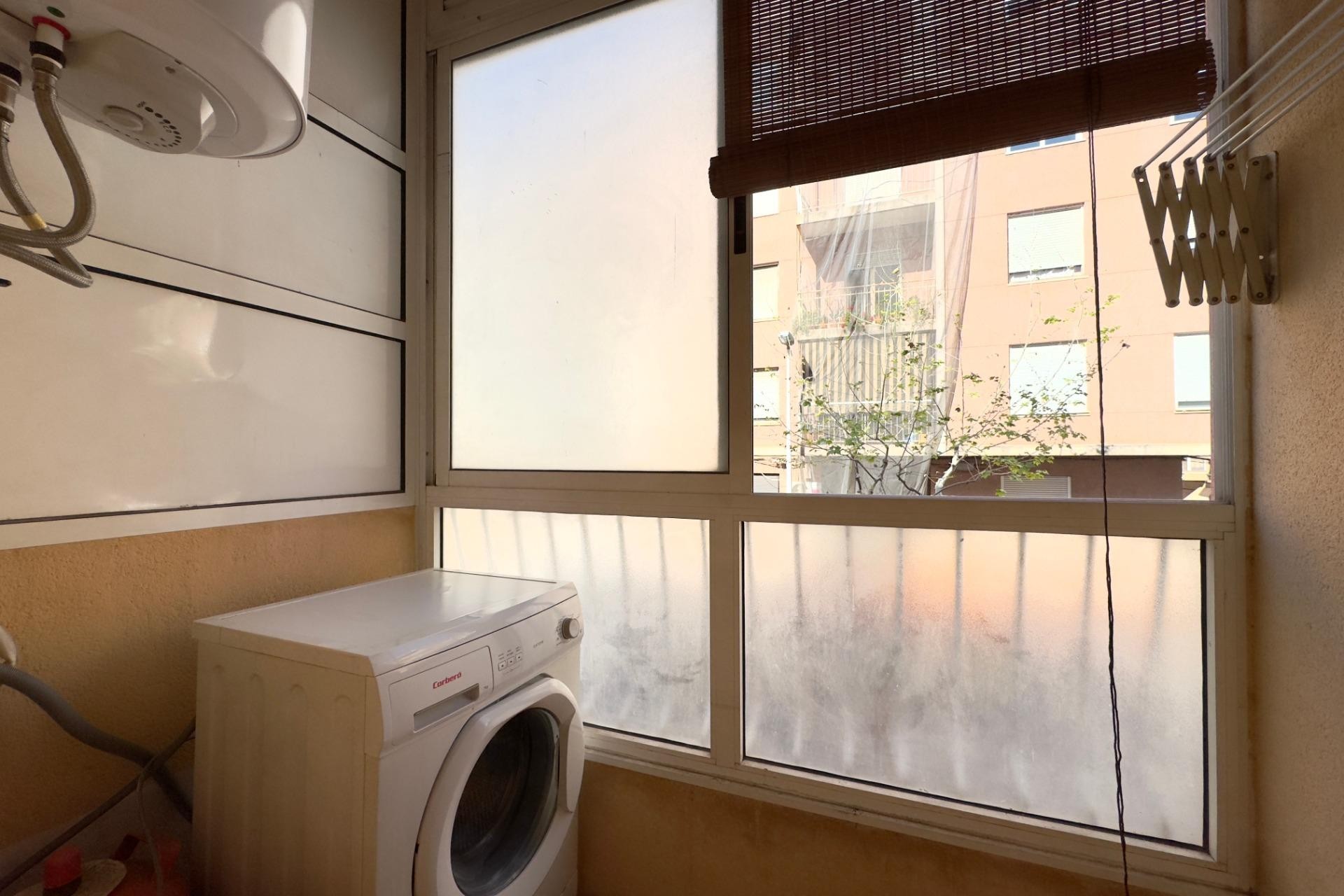 Revente - Apartment - Elche - Asilo - Pisos Azules