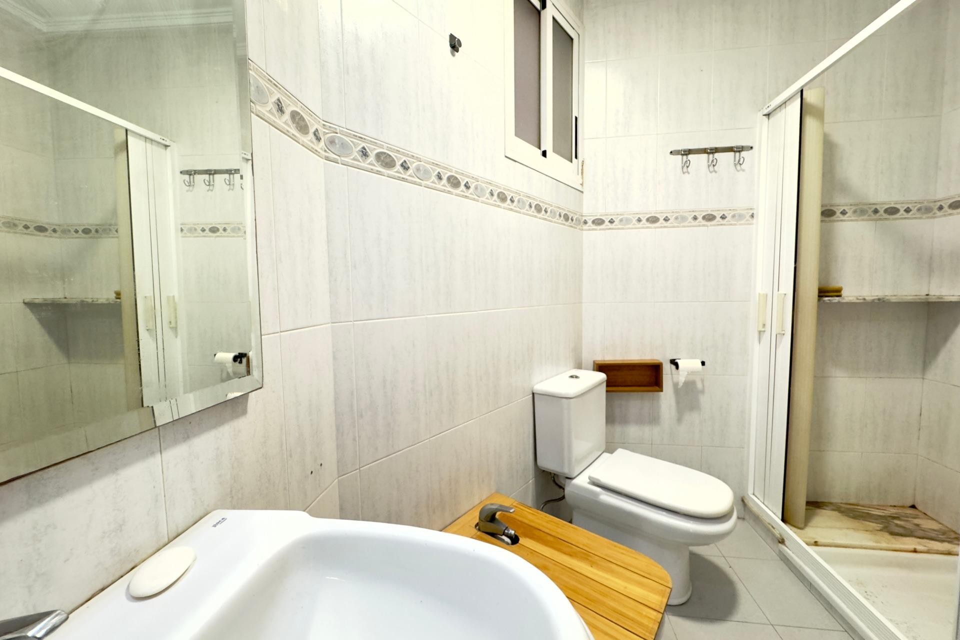 Revente - Apartment - Elche - Asilo - Pisos Azules