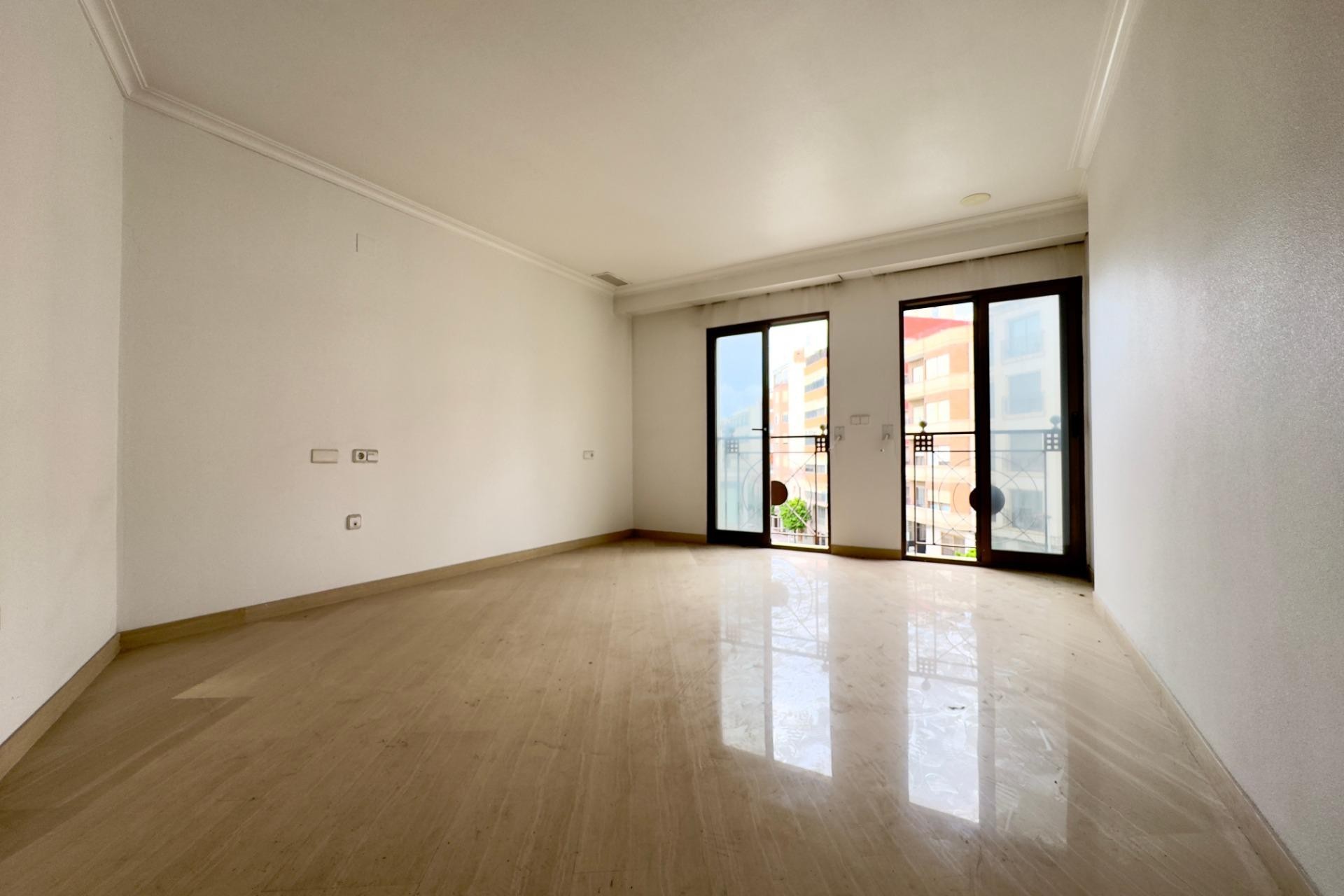Revente - Apartment - Elche - Center