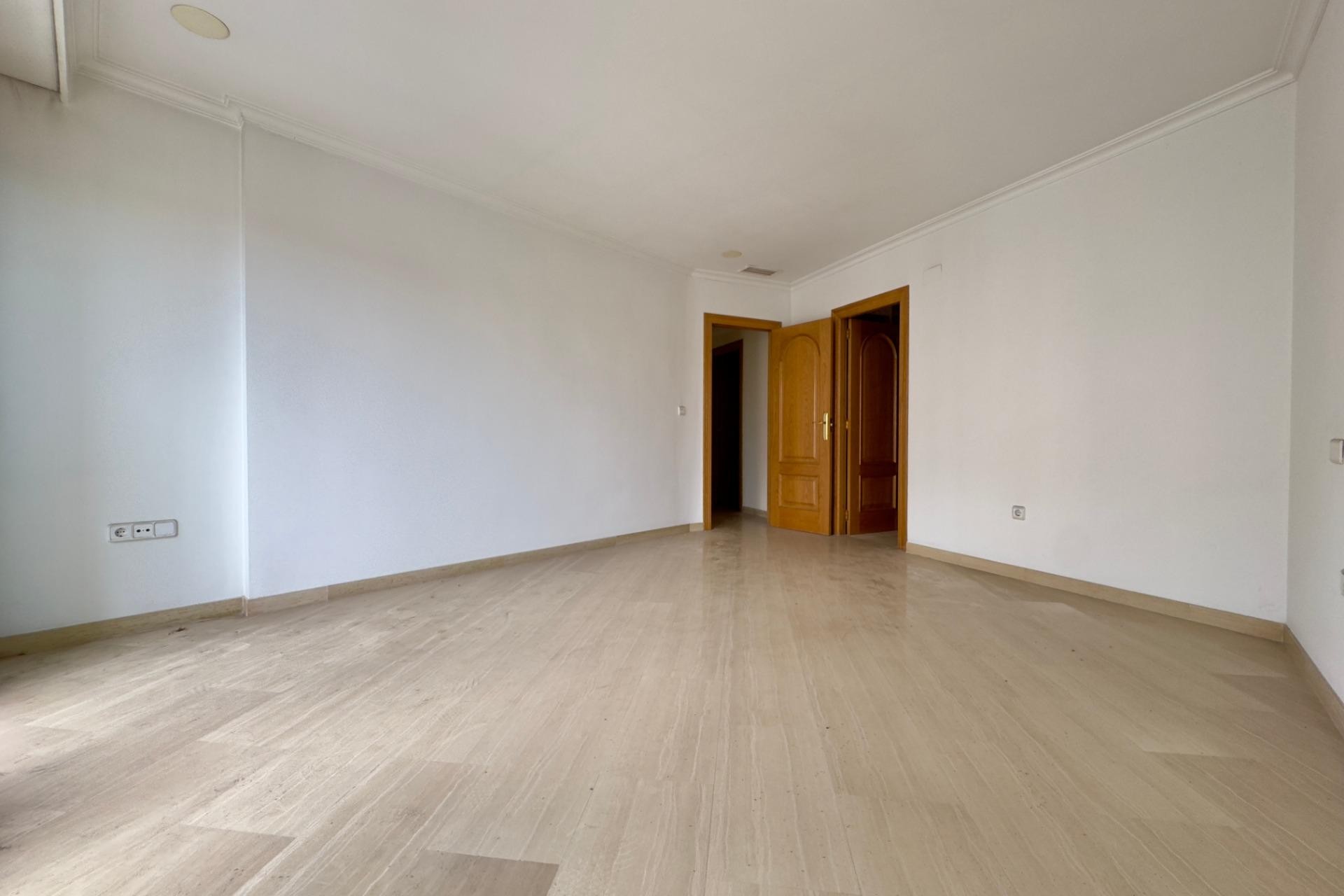 Revente - Apartment - Elche - Center