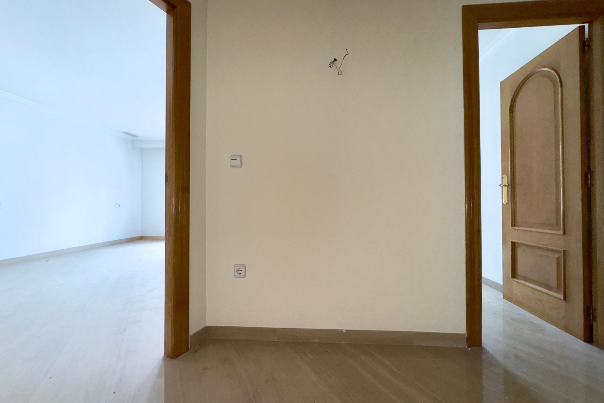 Revente - Apartment - Elche - Center