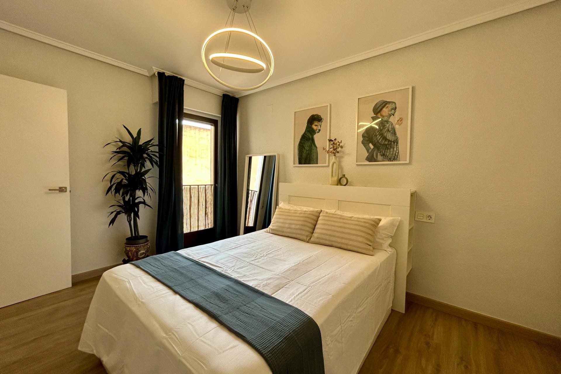 Revente - Apartment - Elche - Plaza Crevillente-Juzgados