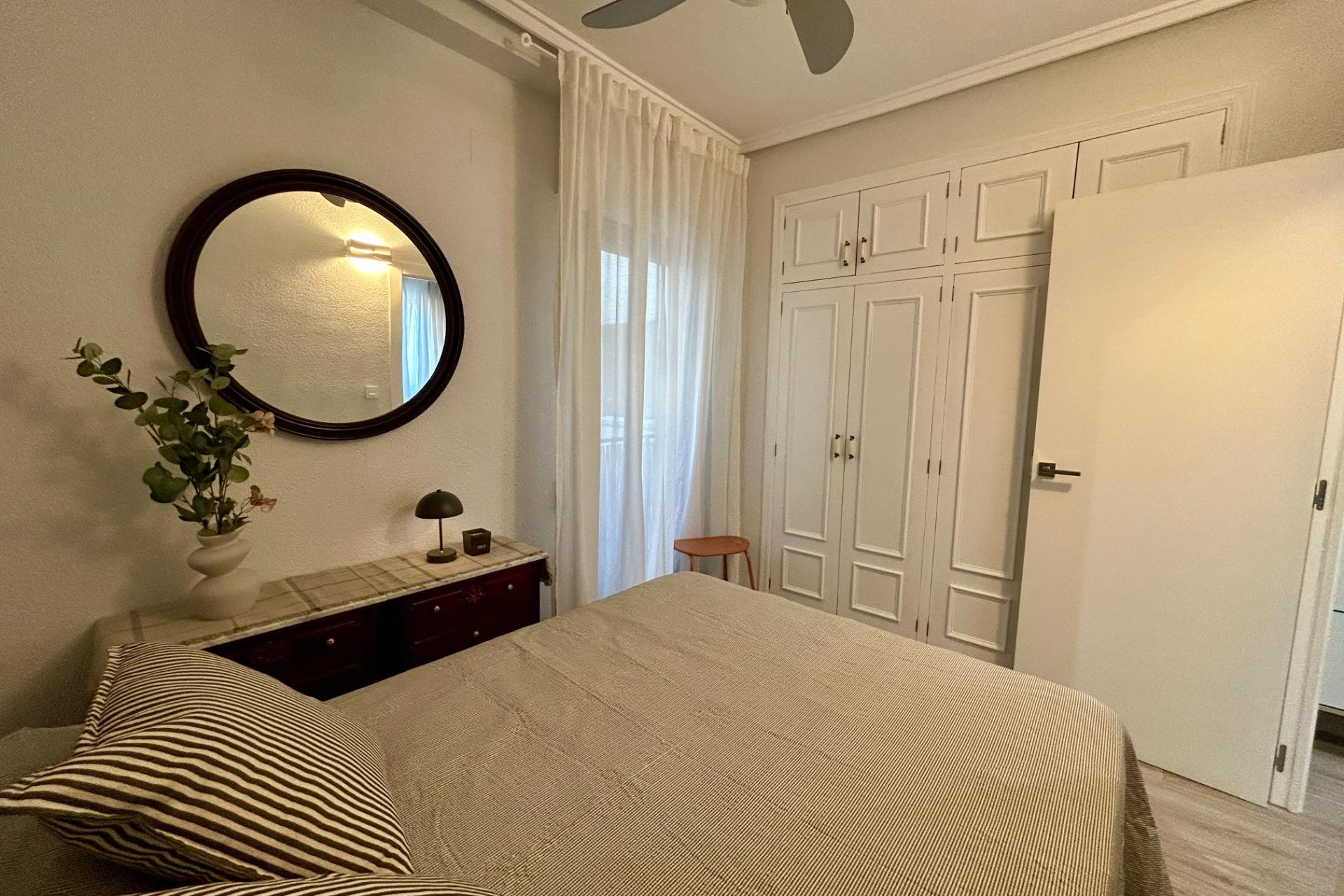 Revente - Apartment - Elche - Plaza Crevillente-Juzgados