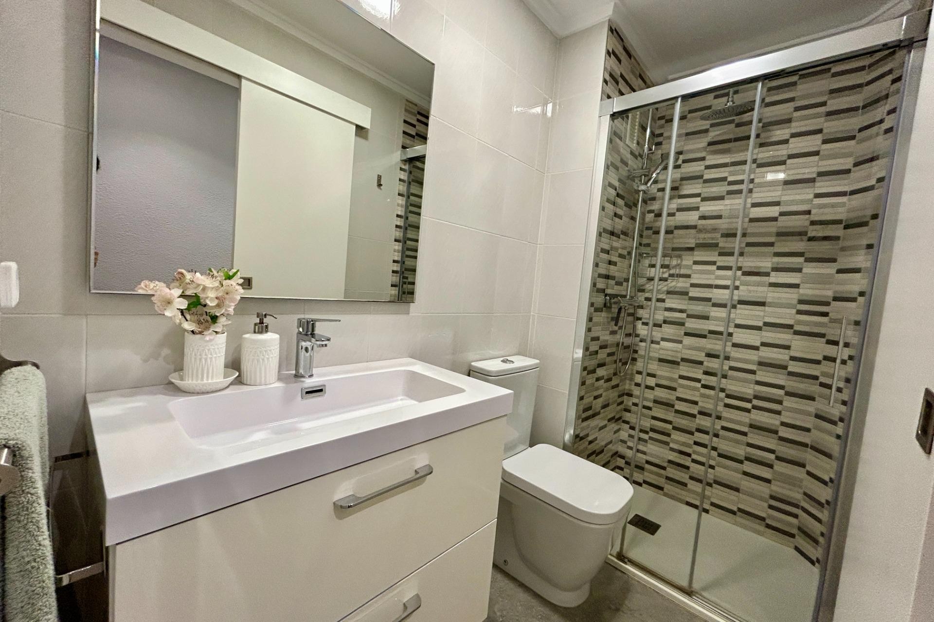 Revente - Apartment - Elche - Plaza Crevillente-Juzgados