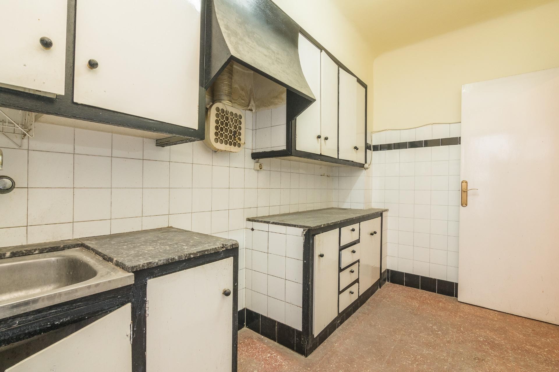 Revente - Apartment - Elche - Plaza Obispo Siuri