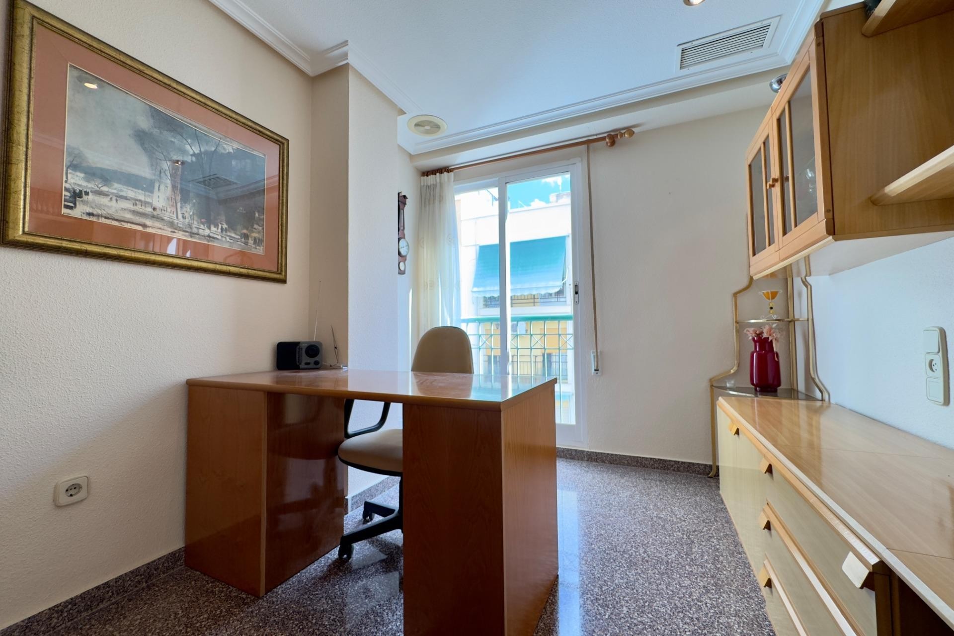 Revente - Apartment - Elche - Plaza Obispo Siuri