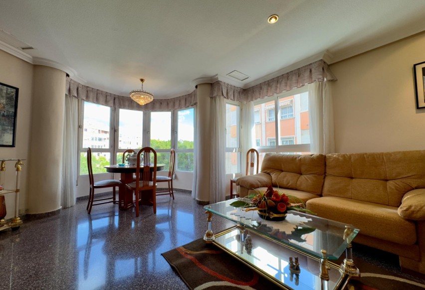 Revente - Apartment - Elche - Plaza Obispo Siuri