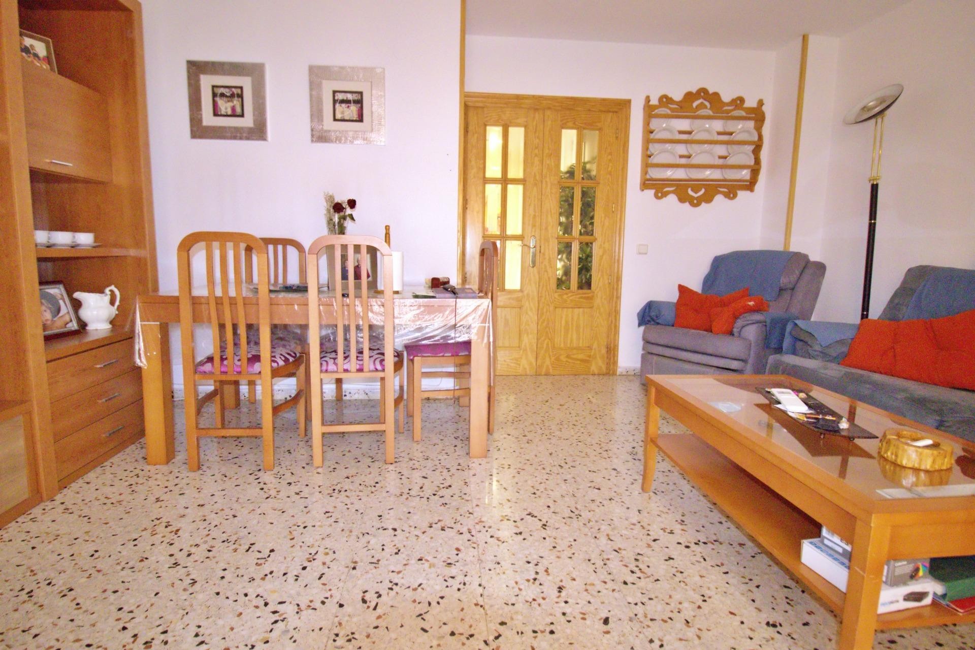 Revente - Appartement - Alicante - Benalua