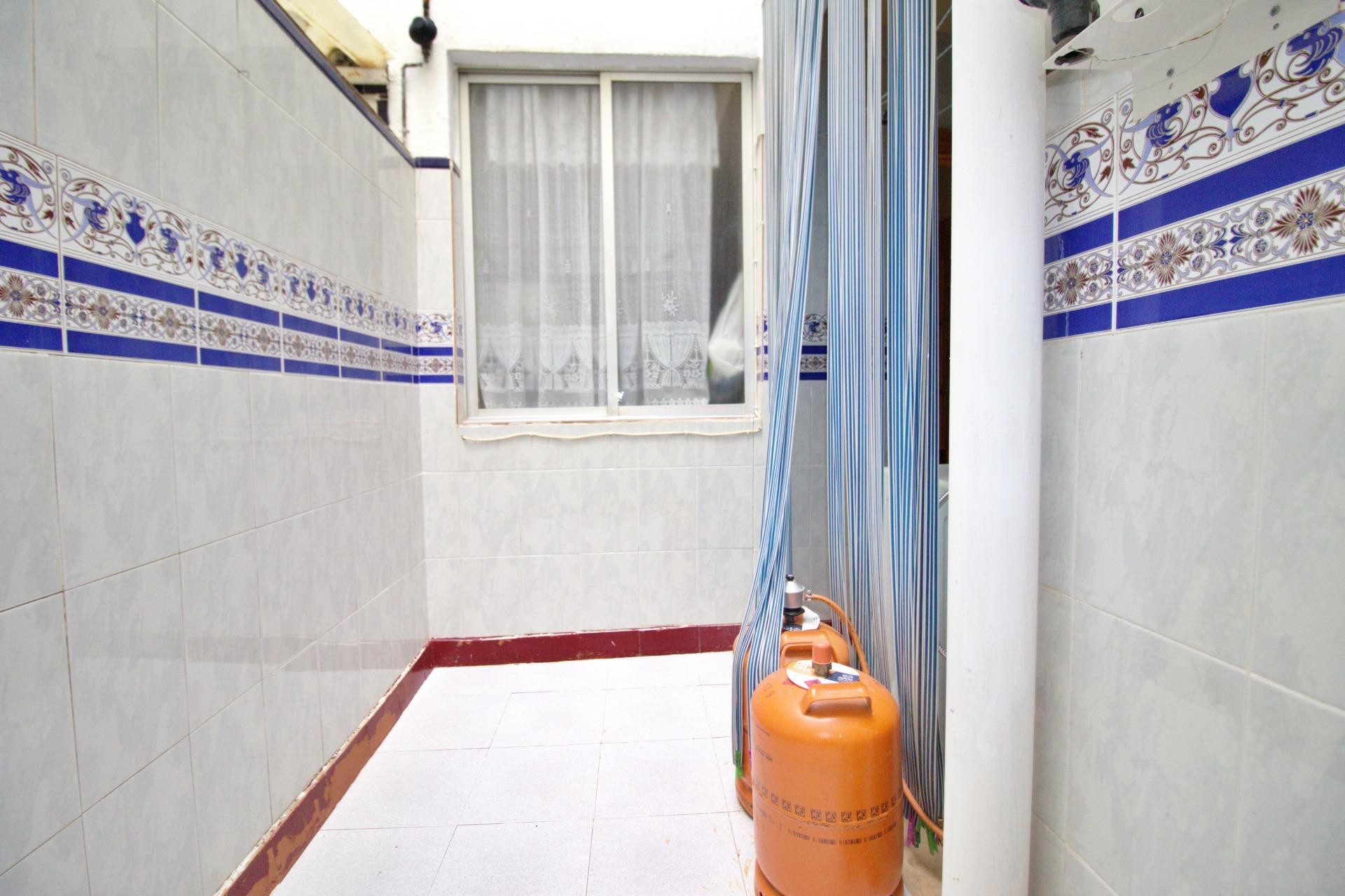 Revente - Appartement - Alicante - Benalua