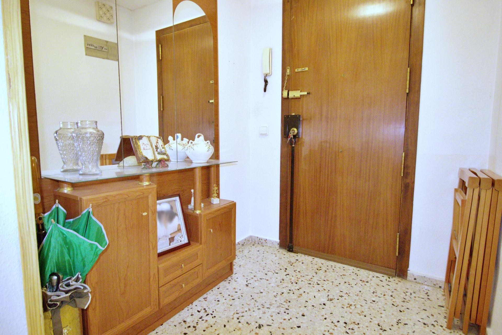 Revente - Appartement - Alicante - Benalua