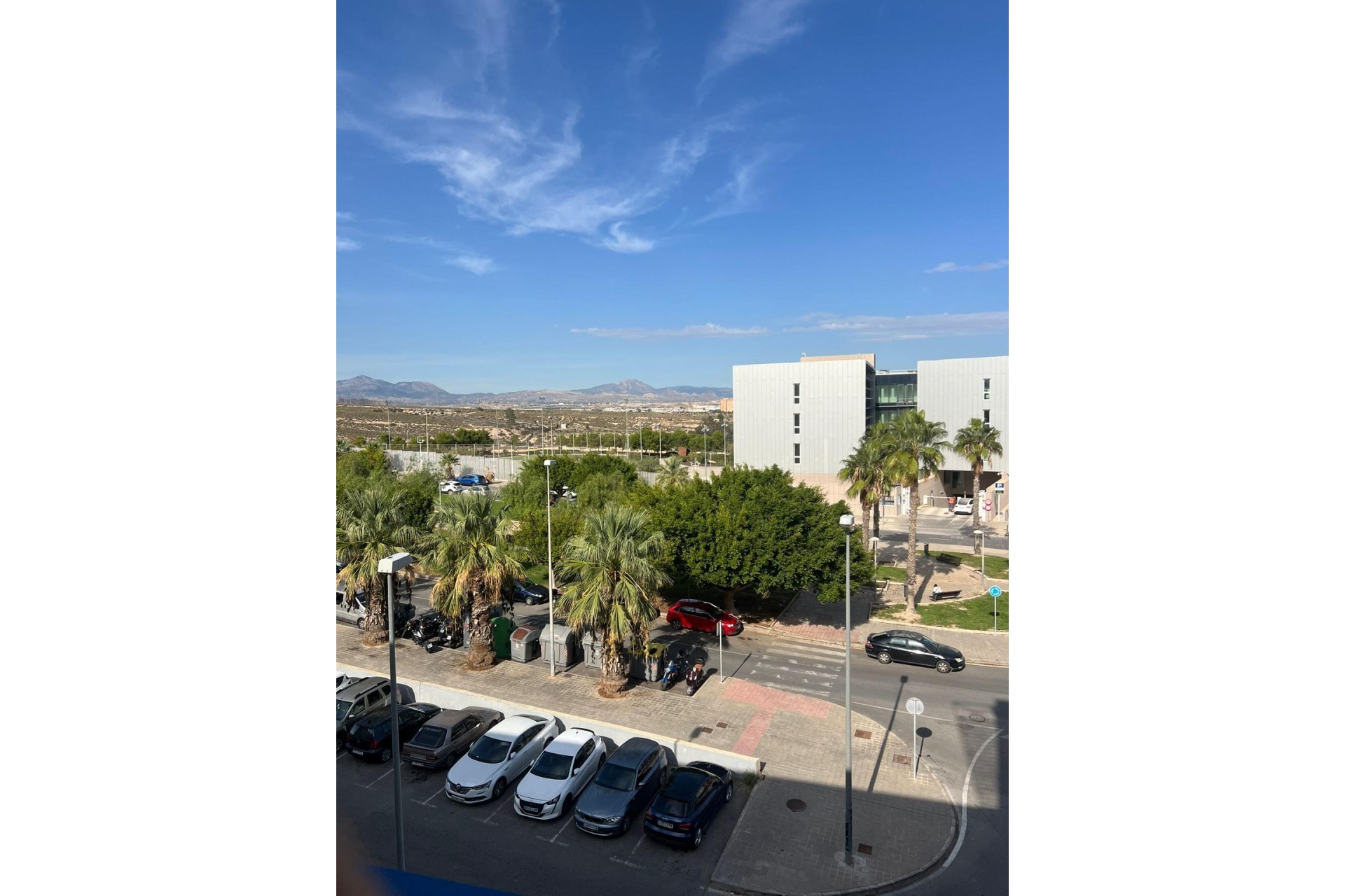 Revente - Appartement - Alicante - El Palmeral-Urbanova-Tabarca