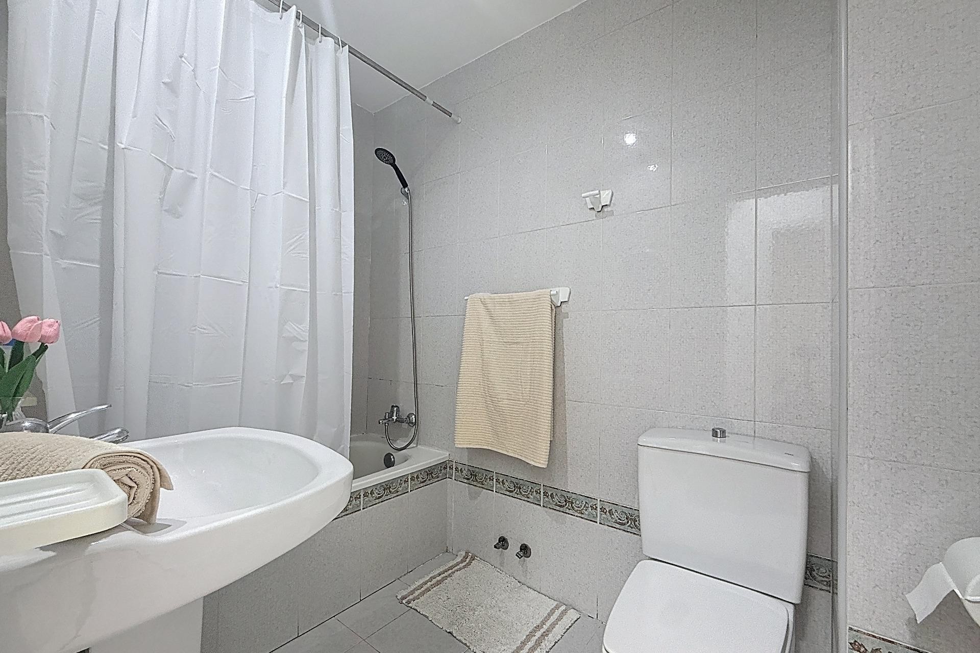 Revente - Appartement - Alicante - San Blas