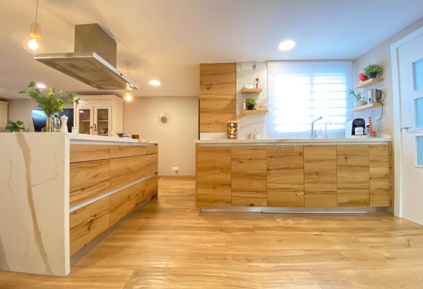 Revente - Appartement - Alicante - San Gabriel