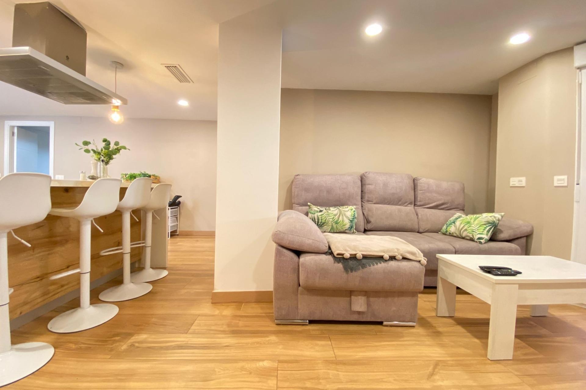 Revente - Appartement - Alicante - San Gabriel