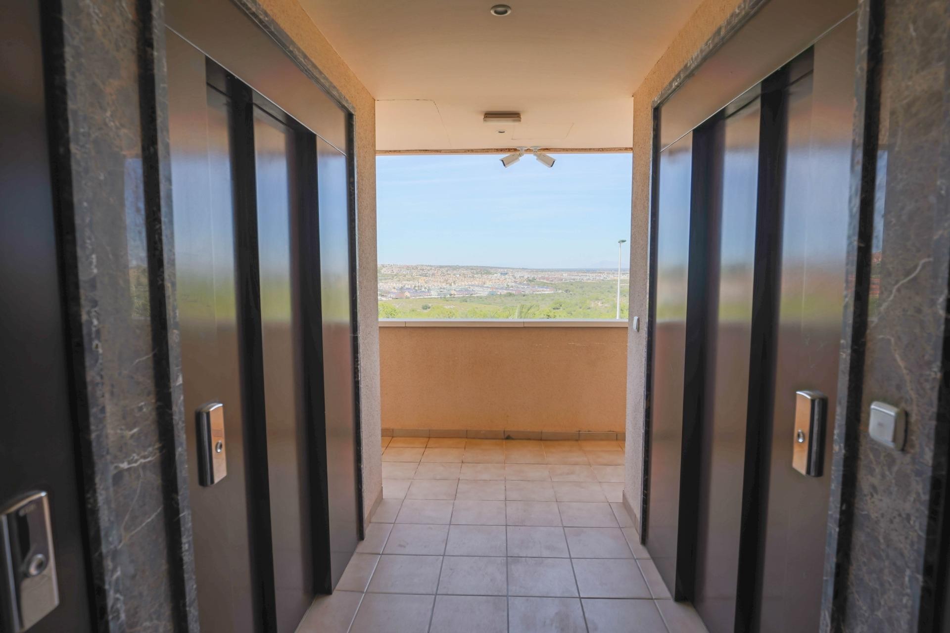 Revente - Appartement - Arenales del Sol - Calle valladolid