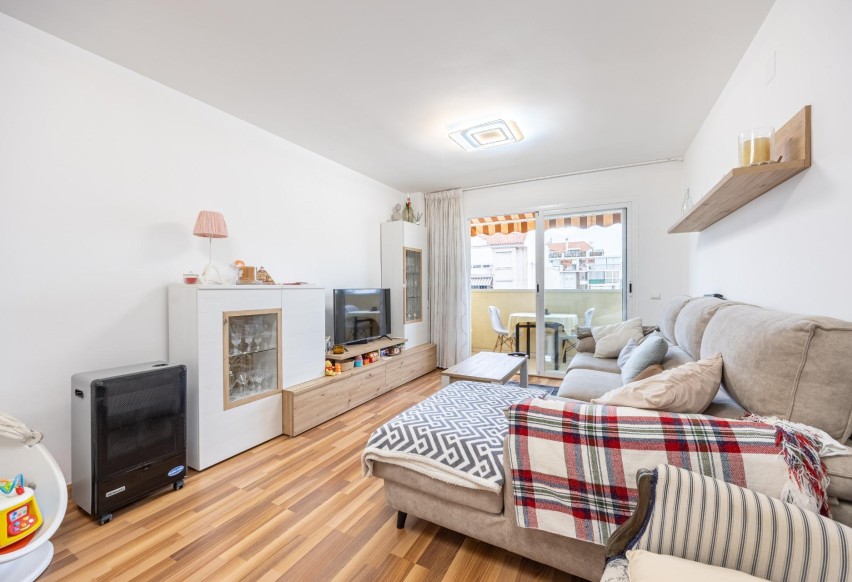Revente - Appartement - Benidorm - Colonia Madrid