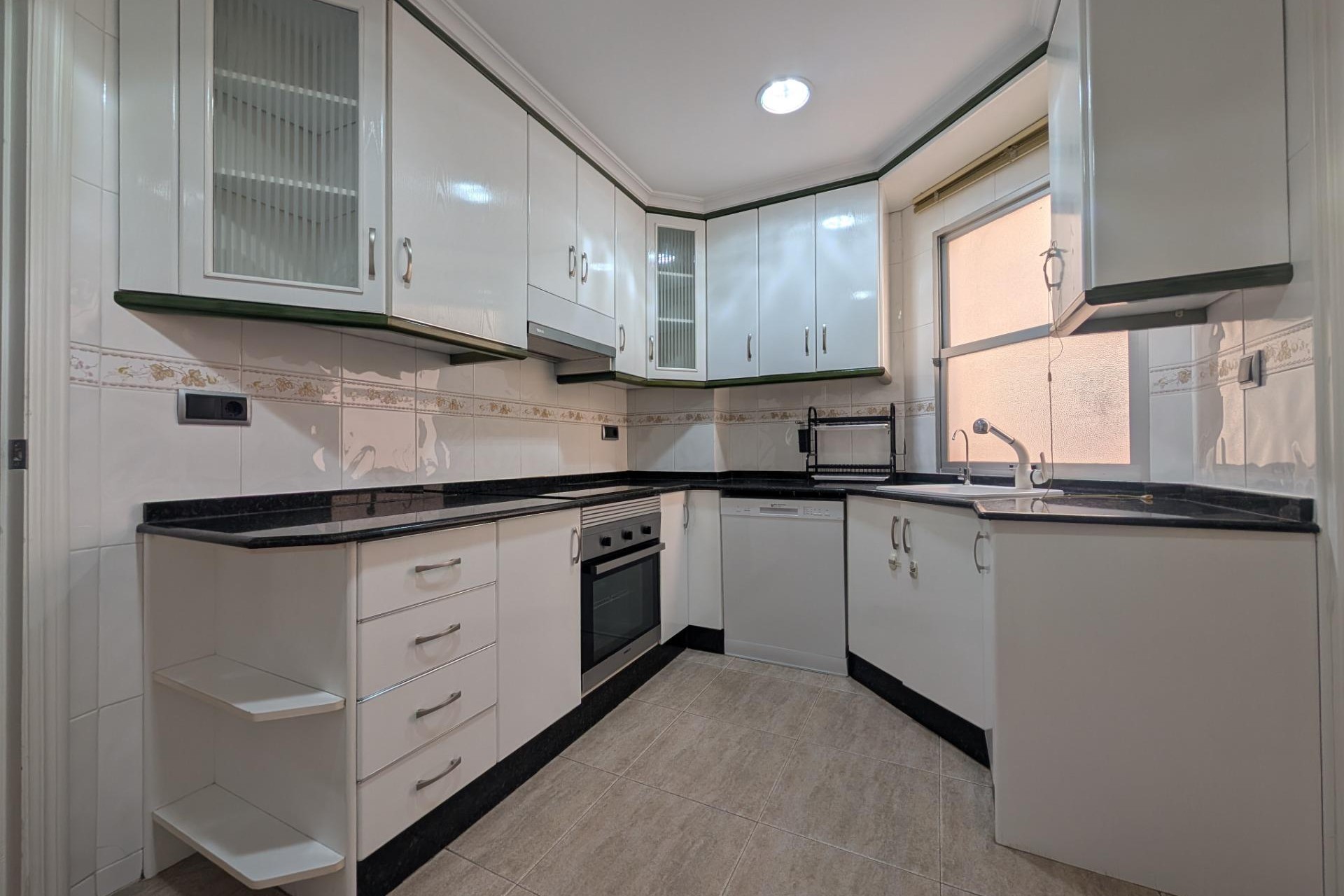 Revente - Appartement - Elche - Asilo - Pisos Azules