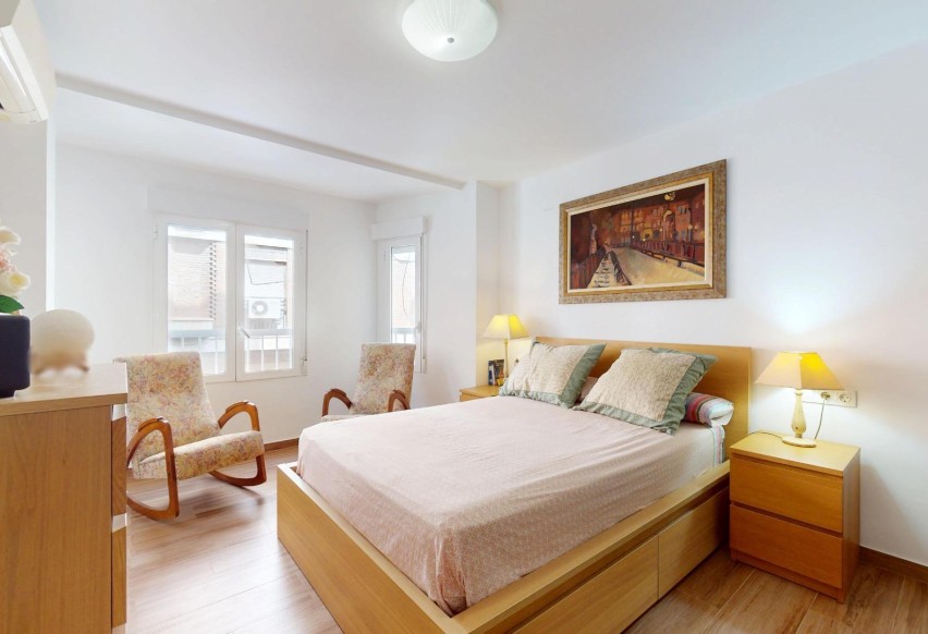 Revente - Appartement - Elche - Center