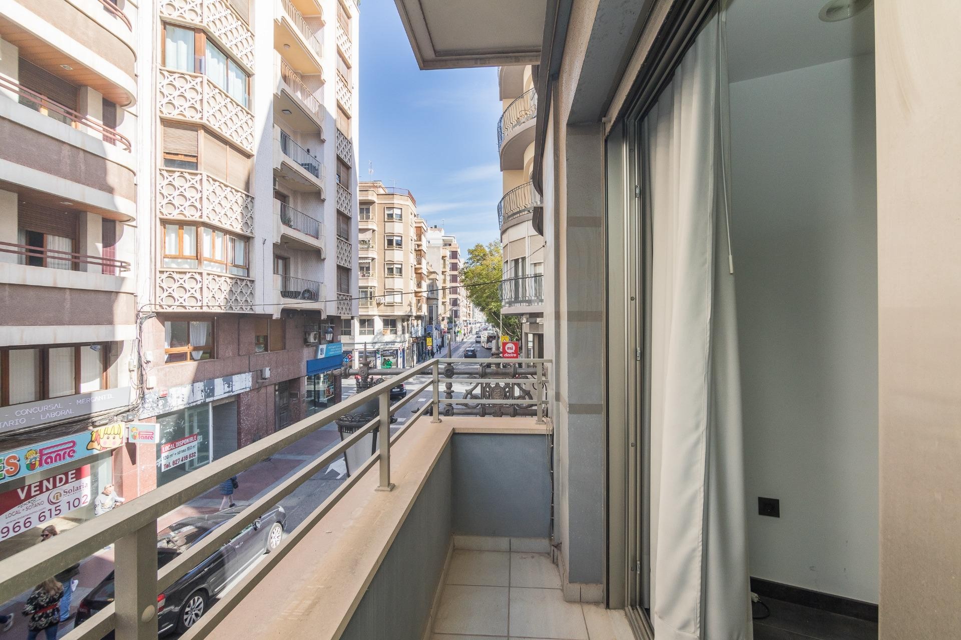 Revente - Appartement - Elche - Center
