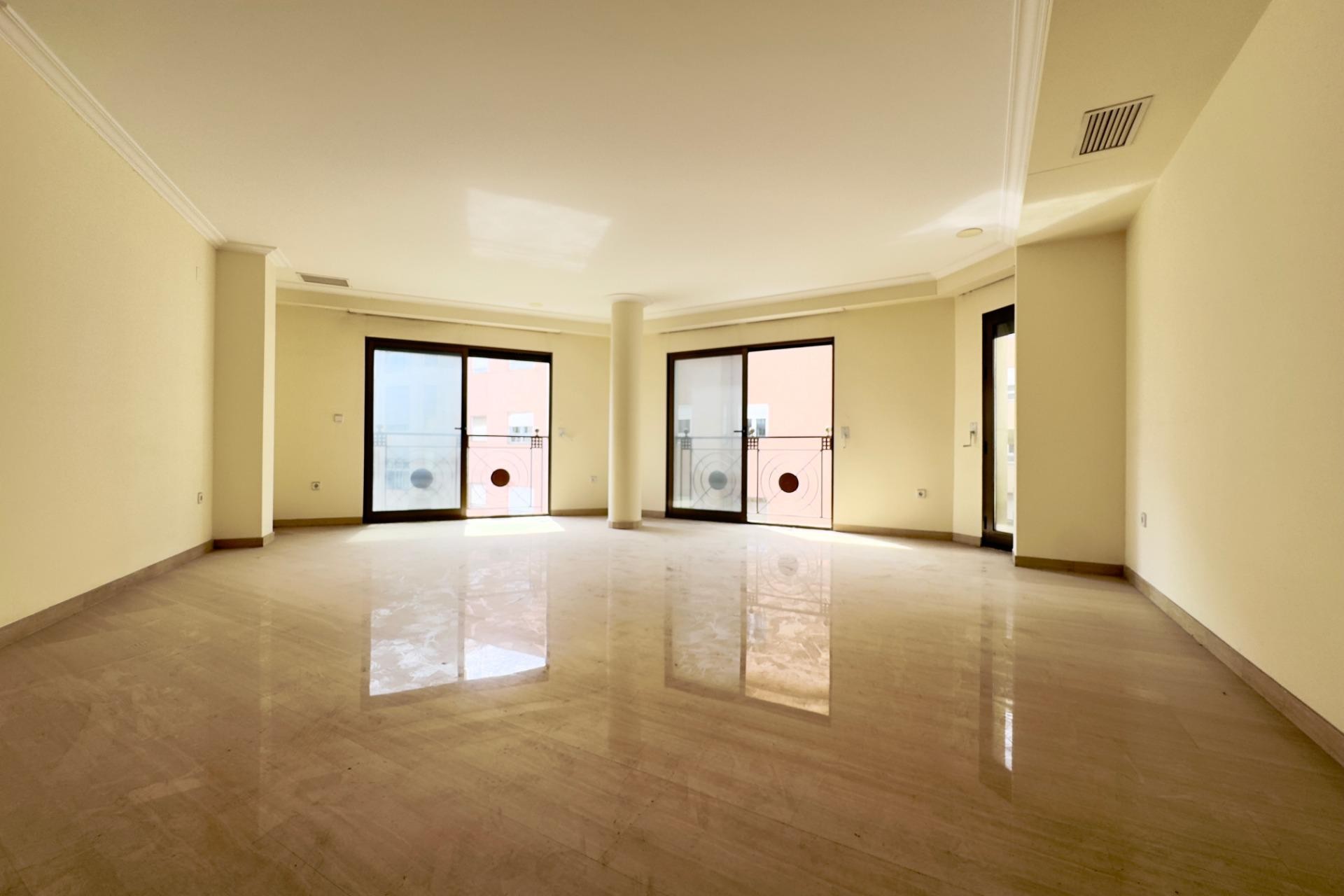 Revente - Appartement - Elche - Center