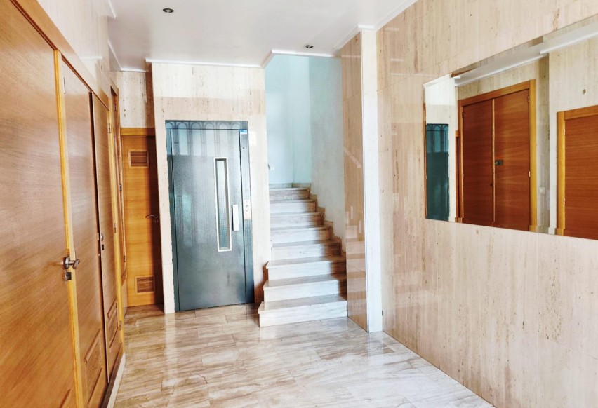 Revente - Appartement - Elche - Center