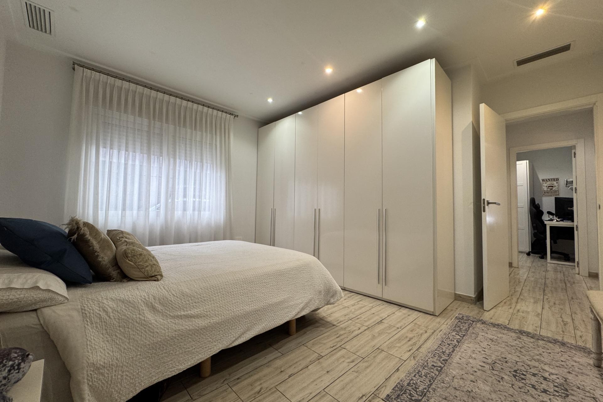 Revente - Appartement - Elche - Center