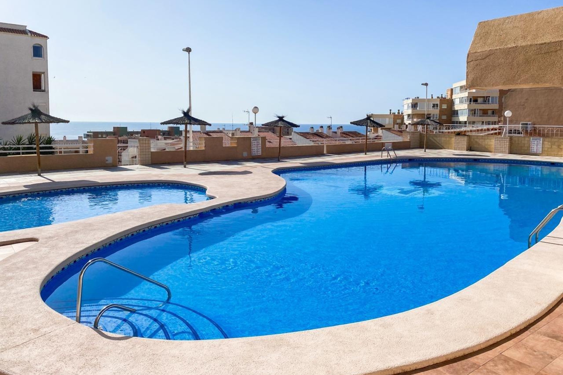 Revente - Appartement - Elche - Playa arenales del sol